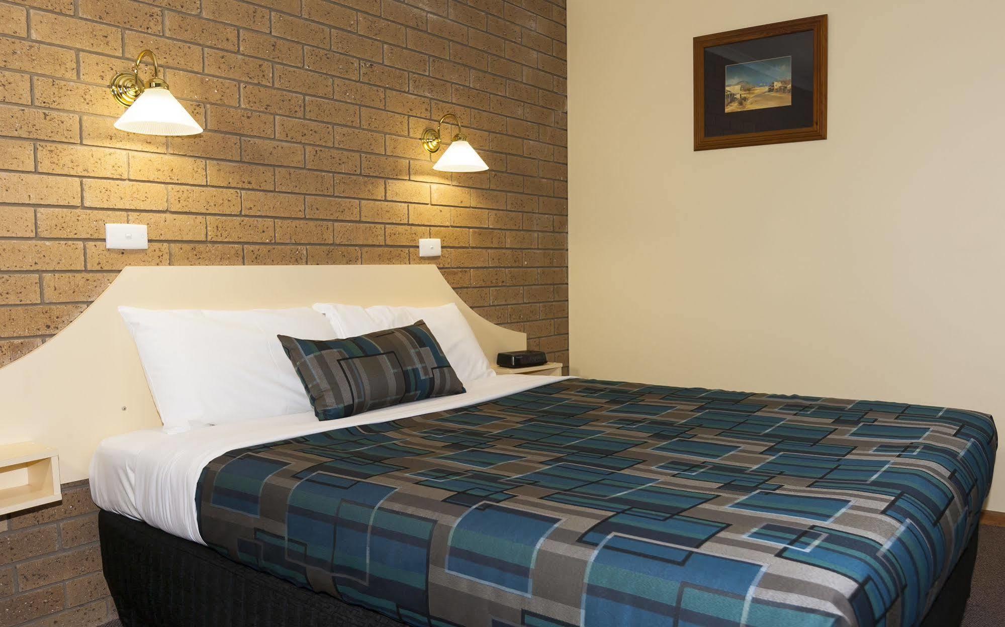 Motel Motor 3*